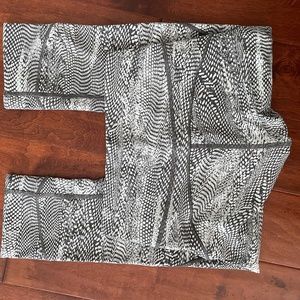 Lululemon  crop leggings
